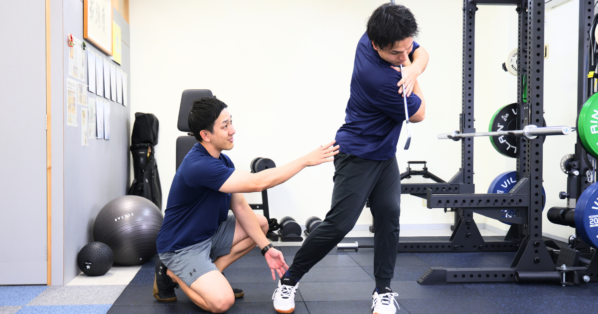 ゴルフの飛距離アップに向けた体幹トレーニング